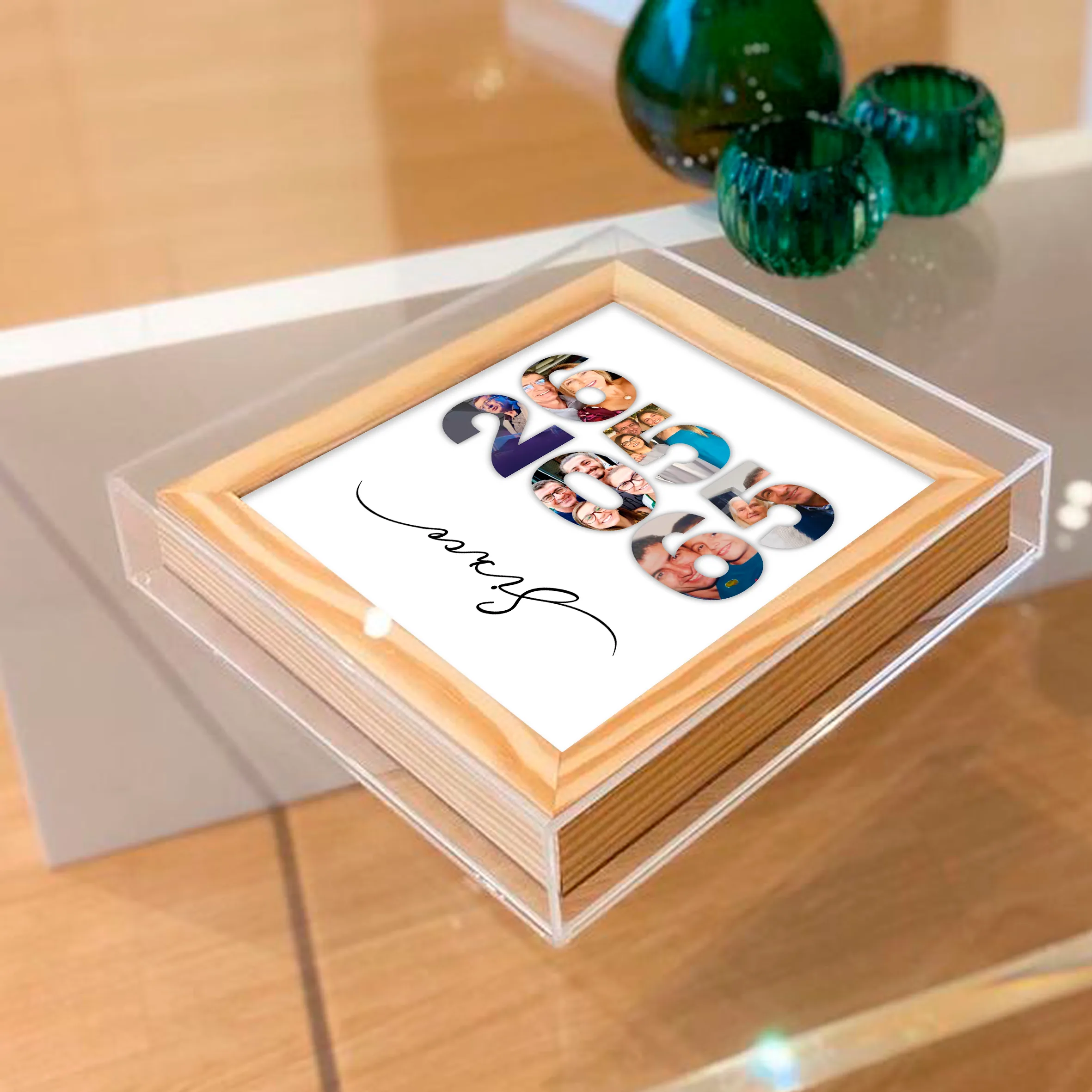 Quadro de Memórias Personalizado com Fotos e Moldura Caixa