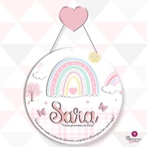 Porta Maternidade Arco-íris no Jardim